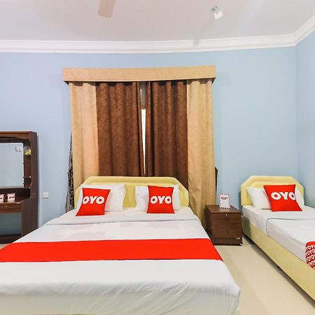 Super Oyo 110 Ras Al Hadd Guest House Exterior photo