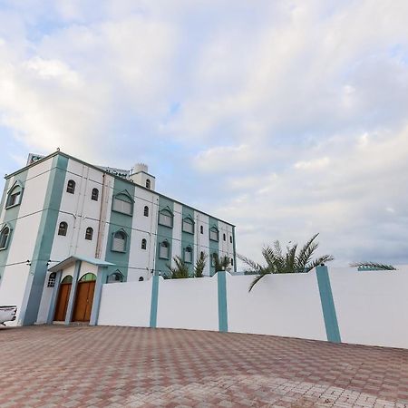 Super Oyo 110 Ras Al Hadd Guest House Exterior photo
