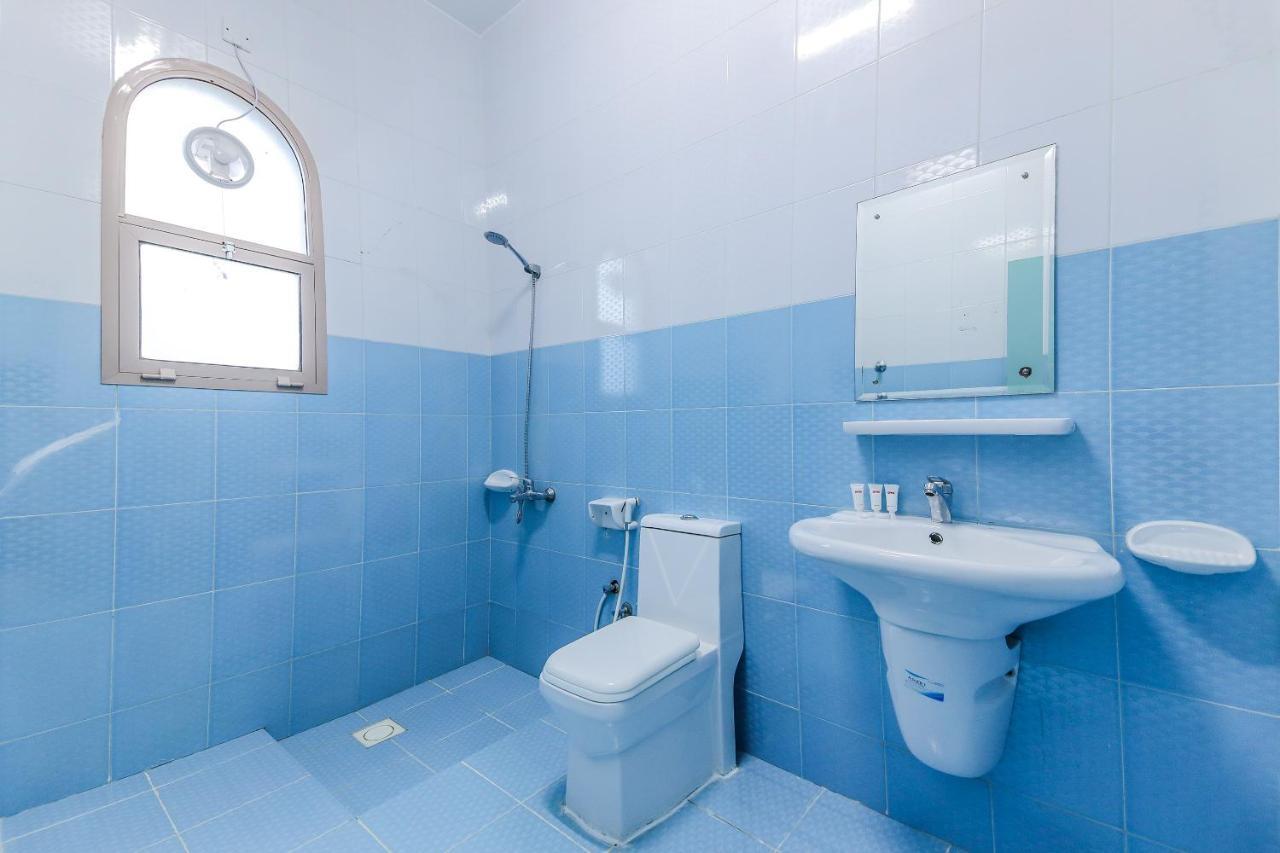 Super Oyo 110 Ras Al Hadd Guest House Exterior photo