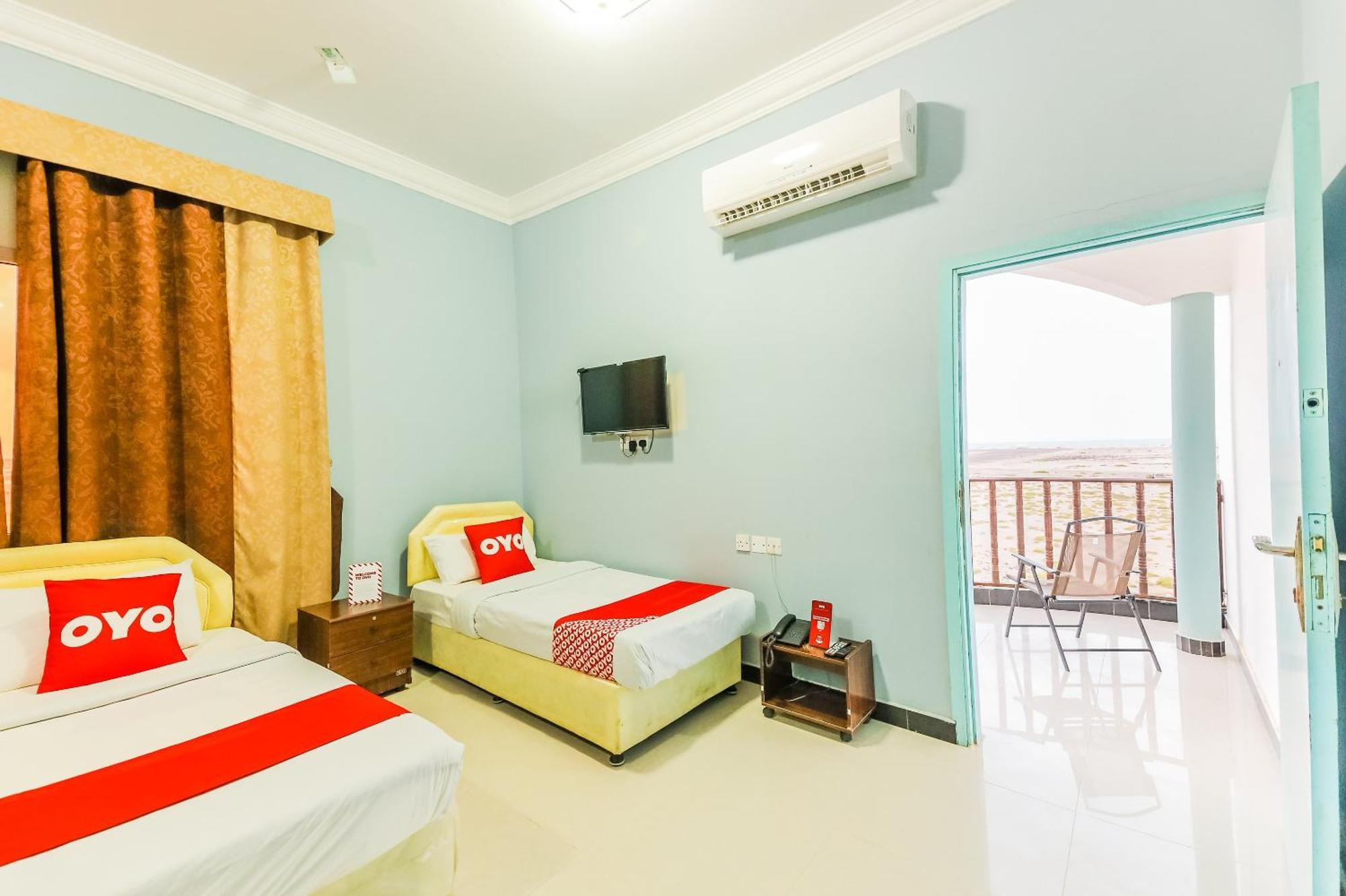 Super Oyo 110 Ras Al Hadd Guest House Exterior photo